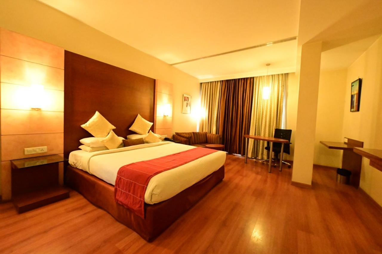 Octave The Horizon Comforts Bangalore Exterior photo